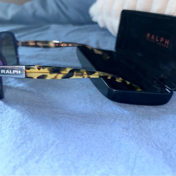 Ralph Lauren Sunglasses - Picture 6 of 8